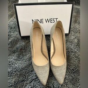 Nine West Tan/Grey Patterned Heels